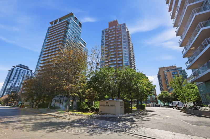 Image 2 of listing MLS® C14030088