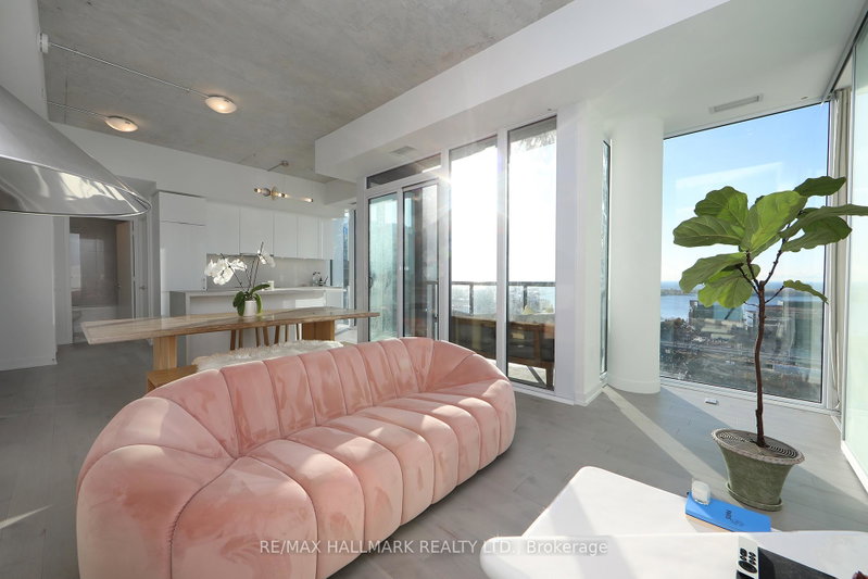 Image of home for listing MLS® C14030372