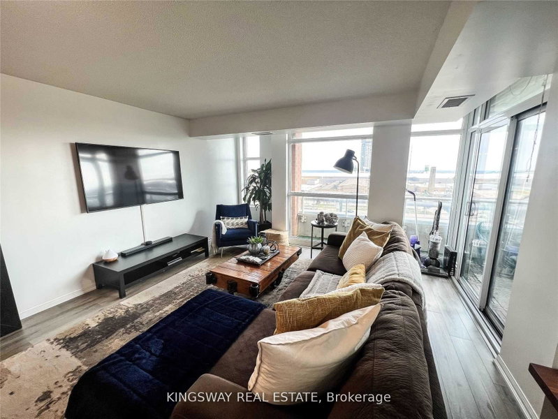 Image of home for listing MLS® C14031908
