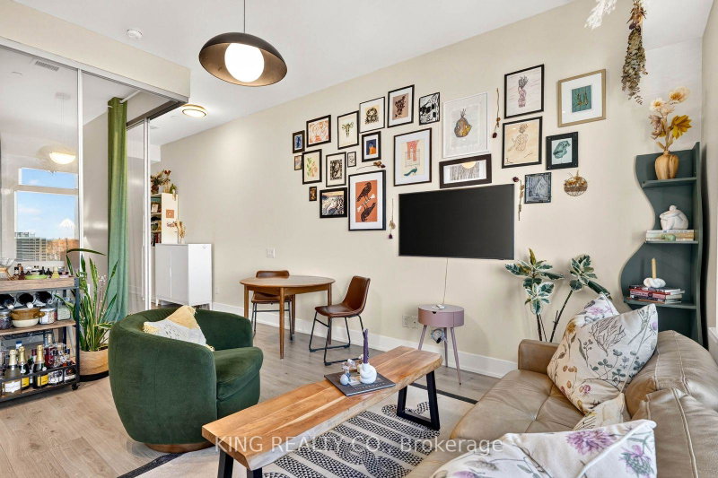 Image of home for listing MLS® C14032232