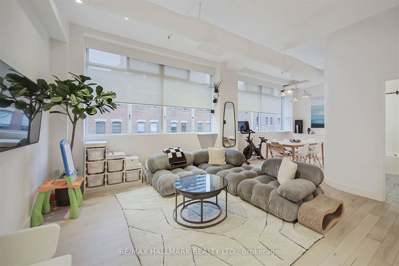 Image of home for listing MLS® C14033202