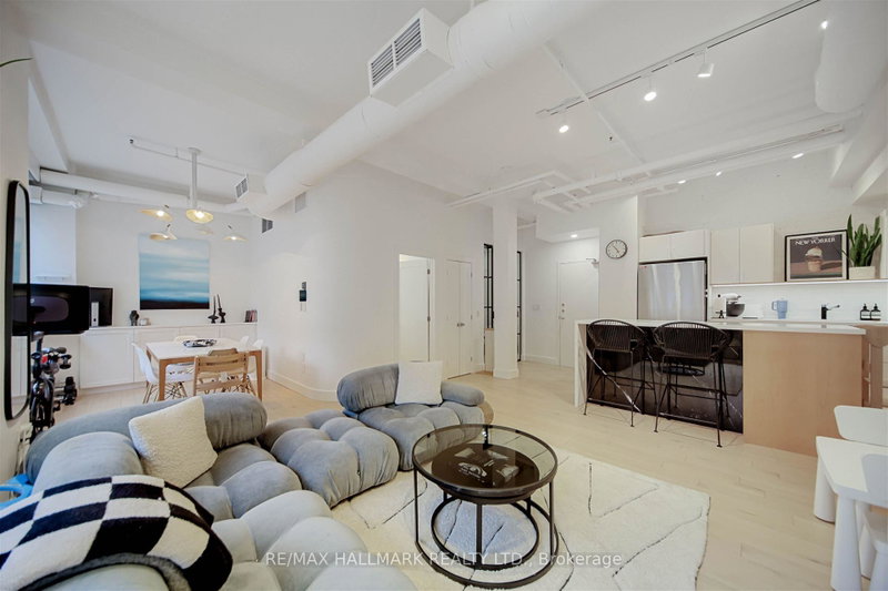 Image of home for listing MLS® C14033202