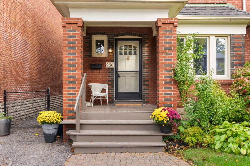 Image of home for listing MLS® C14034198