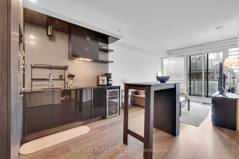Image of home for listing MLS® C14034394