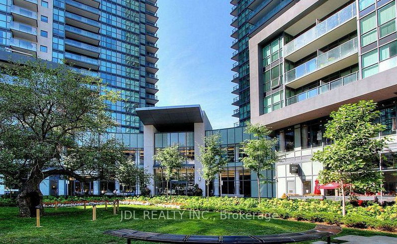 Image of home for listing MLS® C14080880