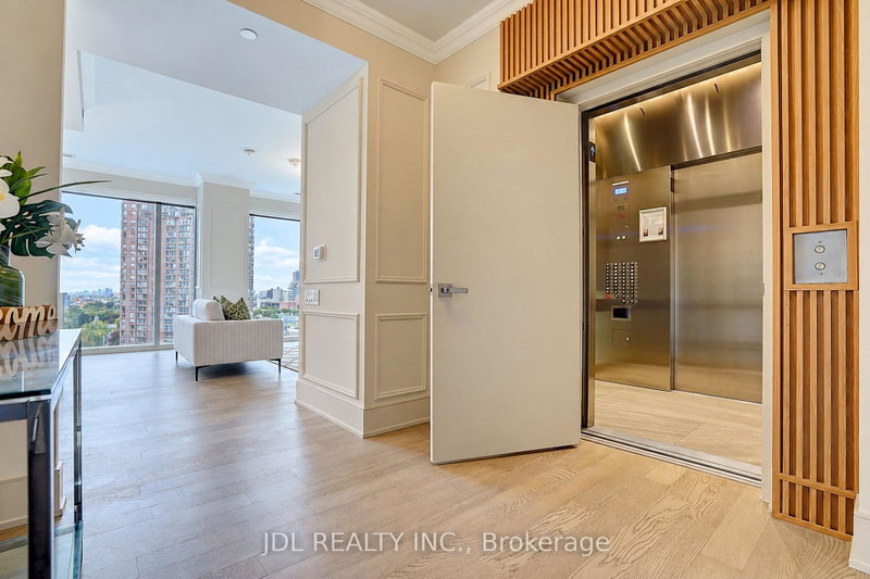 Image of home for listing MLS® C14081860