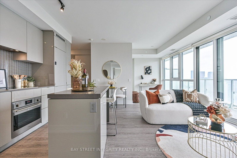 Image of home for listing MLS® C14082200