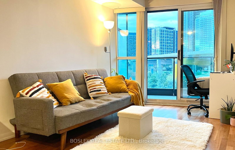 Image of home for listing MLS® C14083386