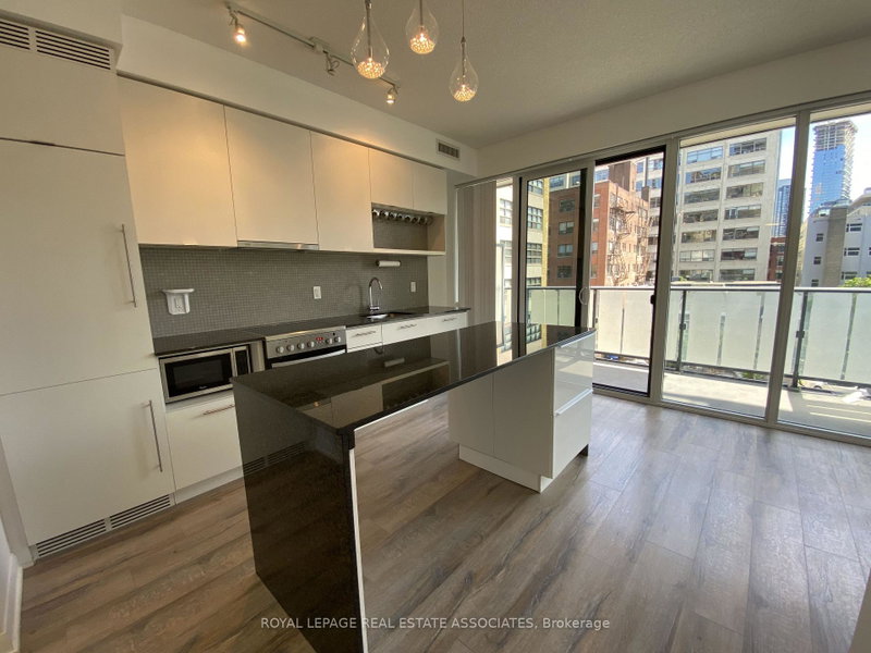 Image of home for listing MLS® C14084600