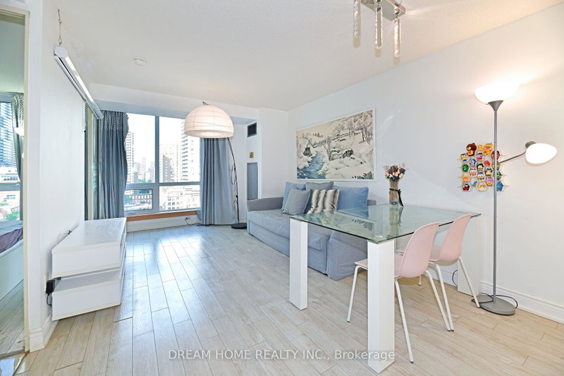 Image of home for listing MLS® C14085808