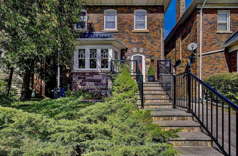 Image 1 of listing MLS® C14087110