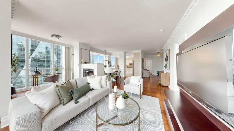 Image 3 of listing MLS® C14087794