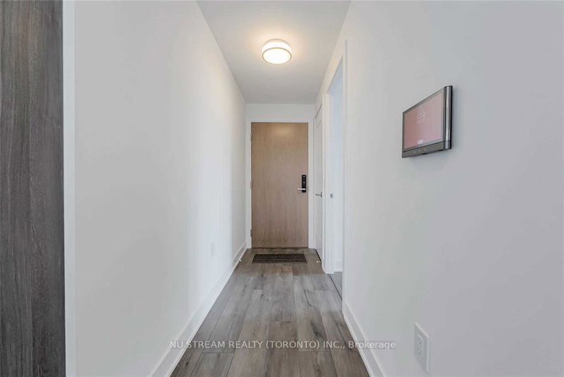 Image 3 of listing MLS® C14087836