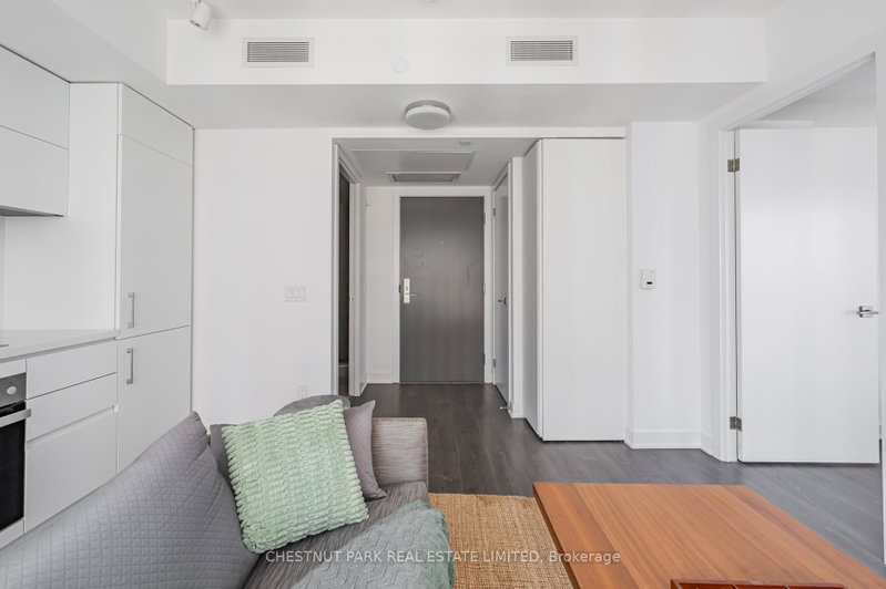 Image of home for listing MLS® C14087882