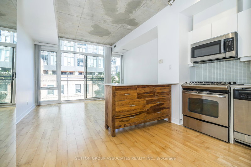 Image of home for listing MLS® C14087968