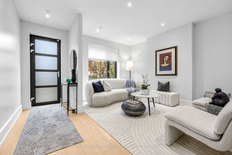 Image of home for listing MLS® C14088552