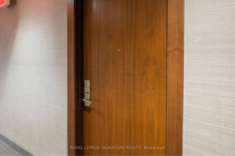 Image of home for listing MLS® C14088572