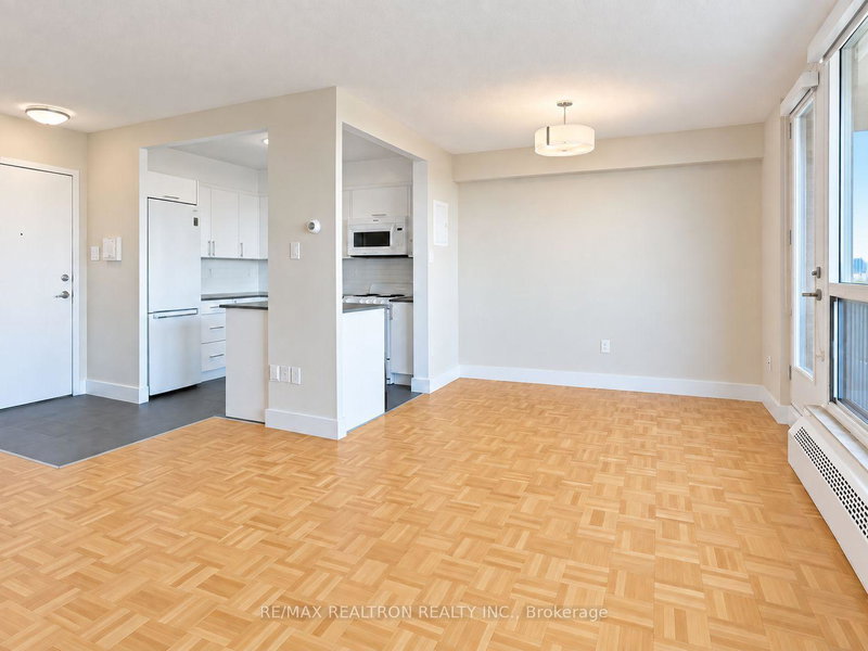 Image of home for listing MLS® C14088678