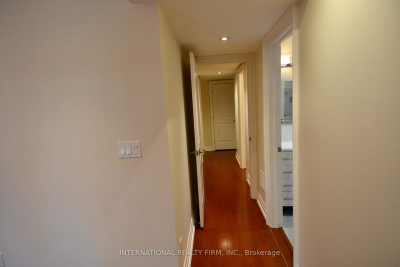 Image of home for listing MLS® C14094764