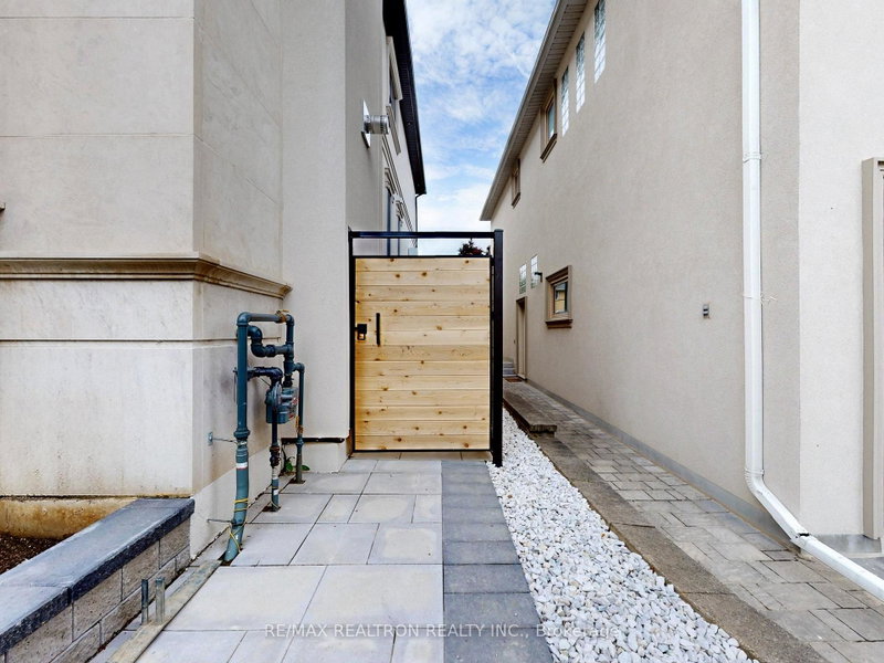 Image of home for listing MLS® C14094988