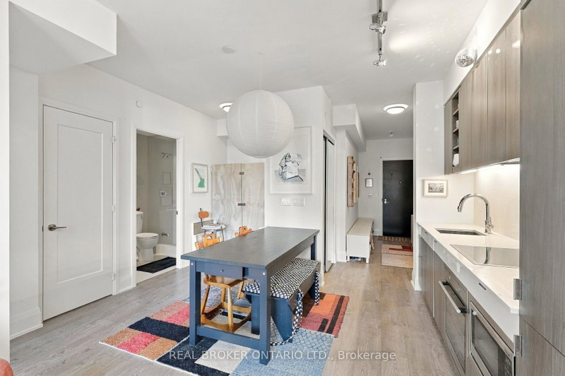 Image of home for listing MLS® C14105140
