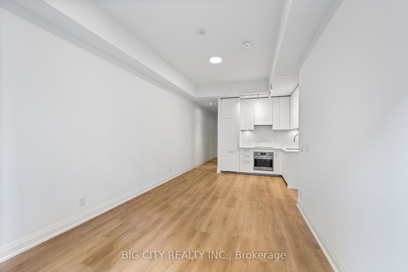 Image of home for listing MLS® C14111704