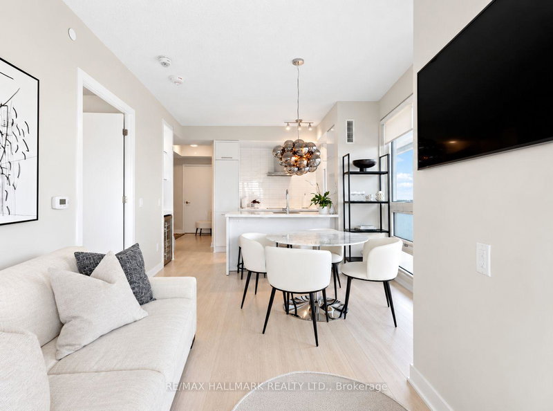 Image of home for listing MLS® C14112184