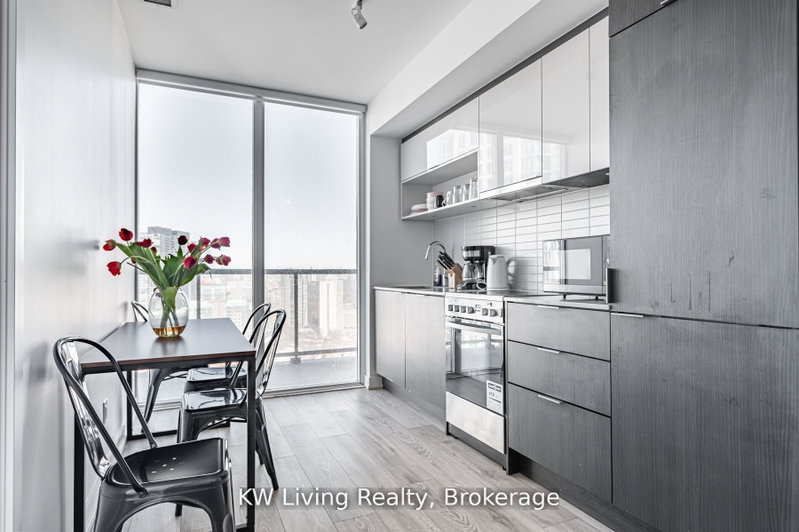 Image of home for listing MLS® C14112268