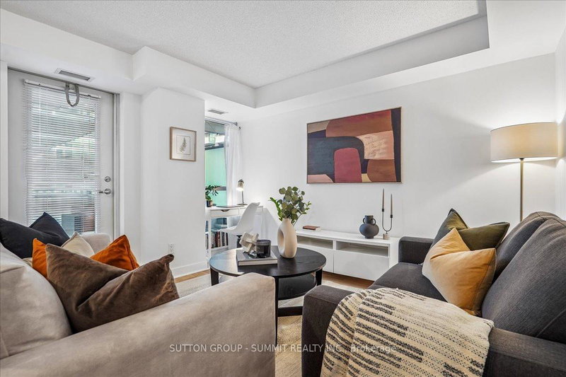 Image of home for listing MLS® C14113850