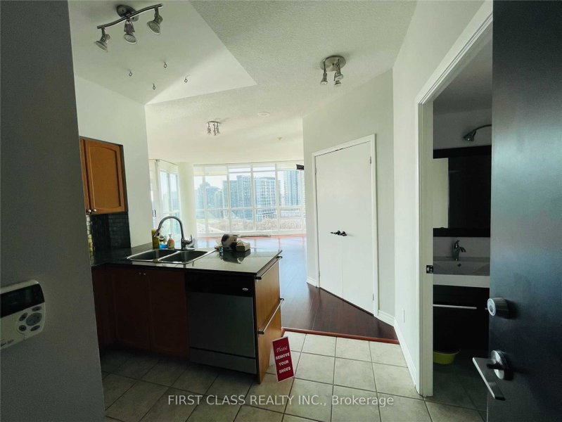 Image of home for listing MLS® C14115204
