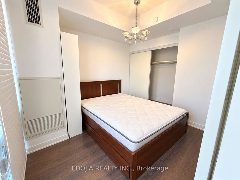 Image of home for listing MLS® C14115438