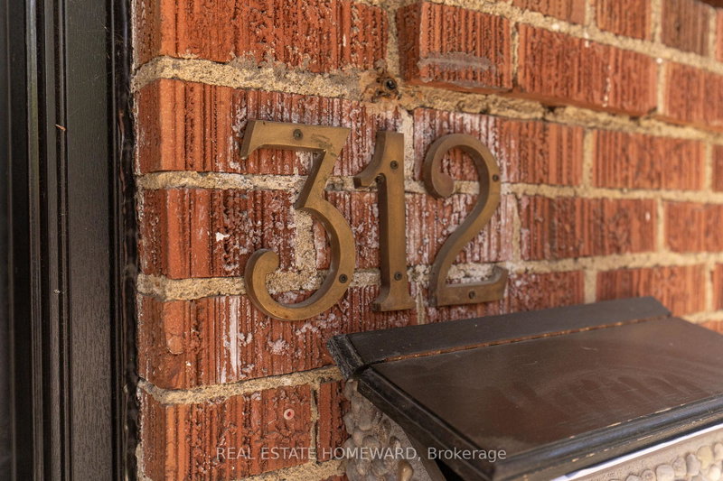 Image of home for listing MLS® C14117362