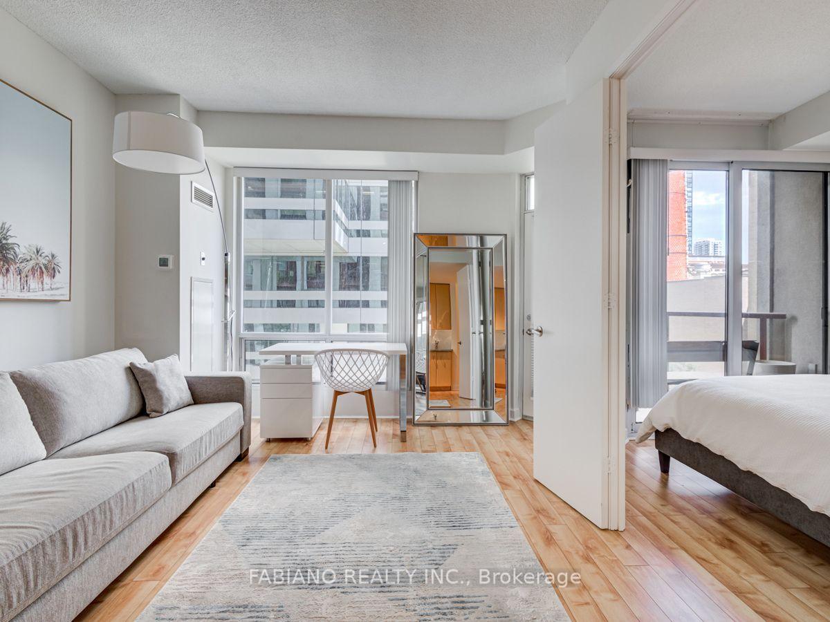 Image of home for listing MLS® C14117408