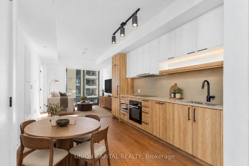 Image of home for listing MLS® C14118102