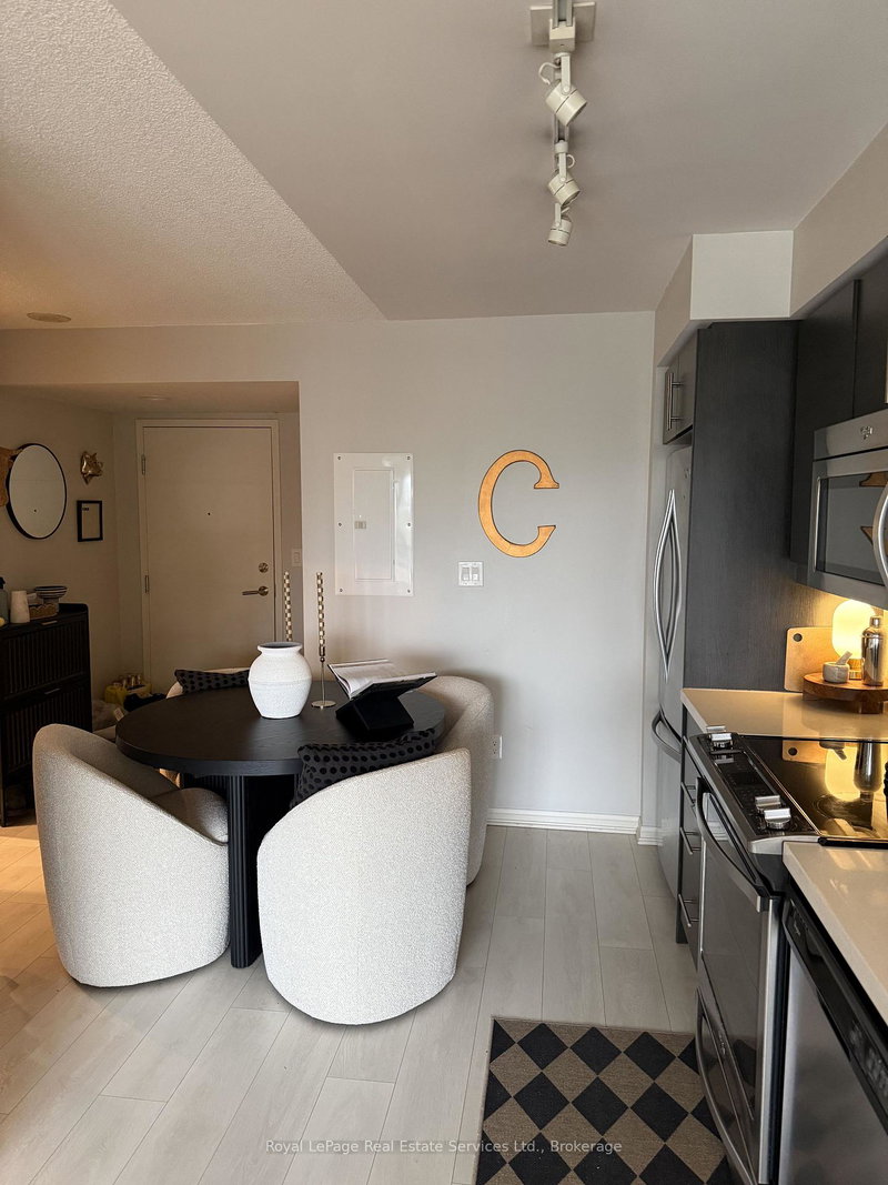 Image of home for listing MLS® C14120264