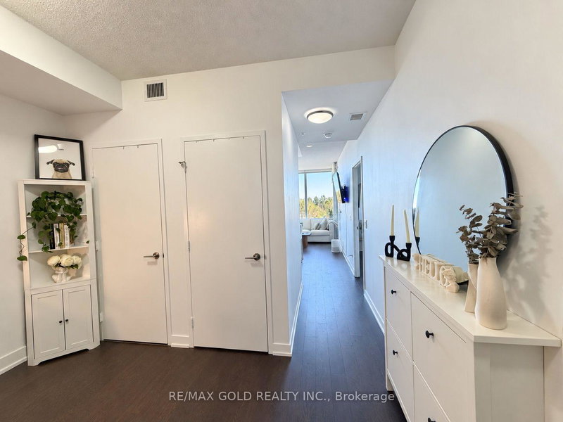Image of home for listing MLS® C14120818