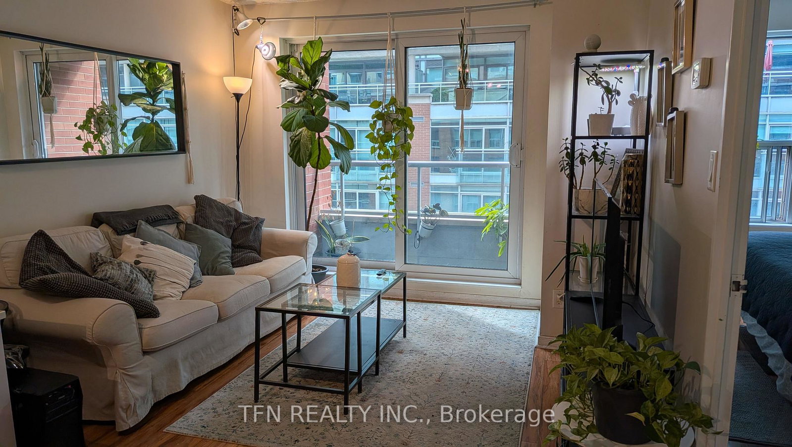 Image of home for listing MLS® C14121966