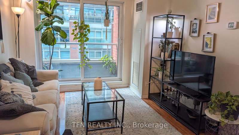 Image of home for listing MLS® C14121966