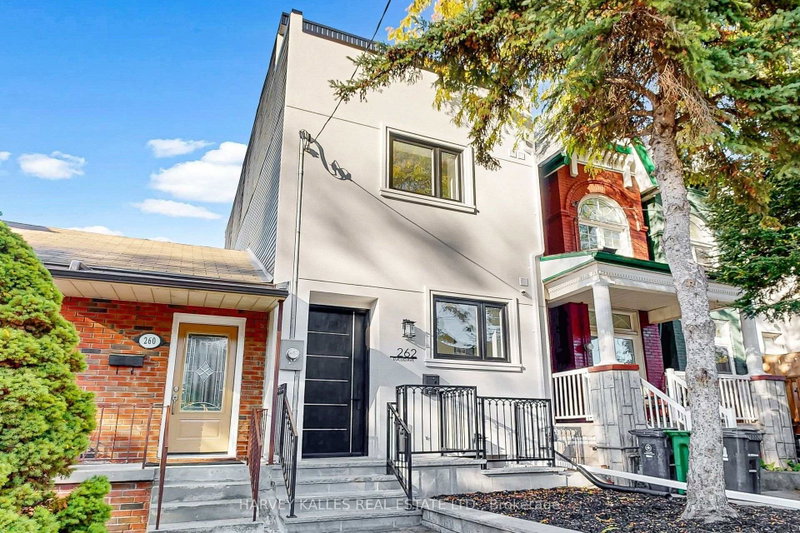 Image of home for listing MLS® C14122544
