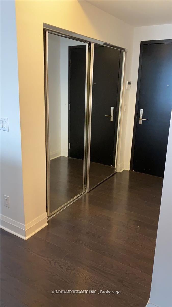 Image of home for listing MLS® C14122858