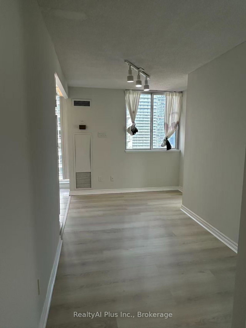 Image of home for listing MLS® C14123996