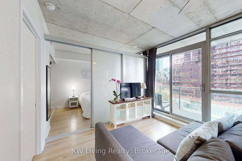 Image of home for listing MLS® C14124392