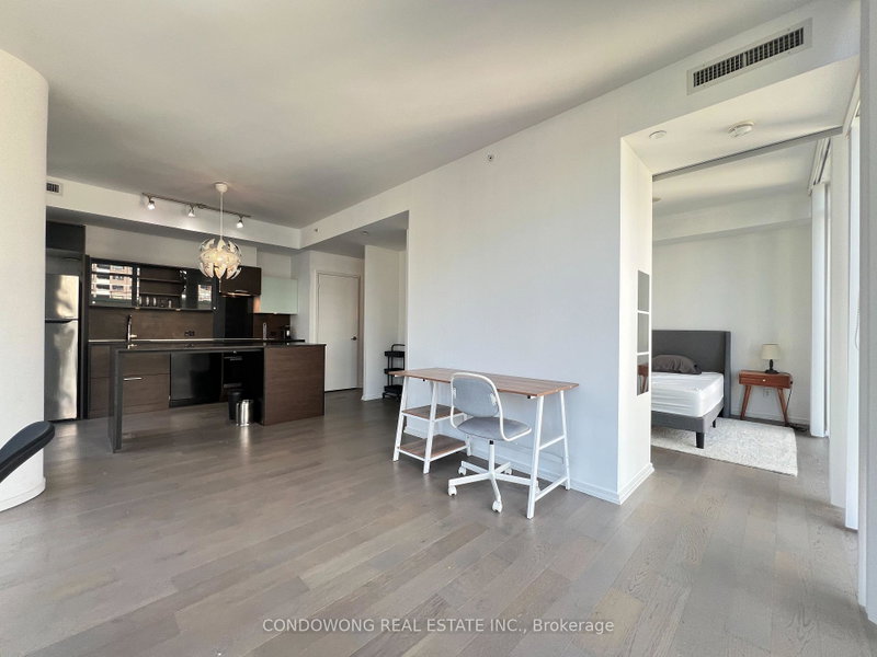 Image of home for listing MLS® C14124878