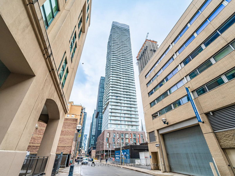 Image of home for listing MLS® C14126032
