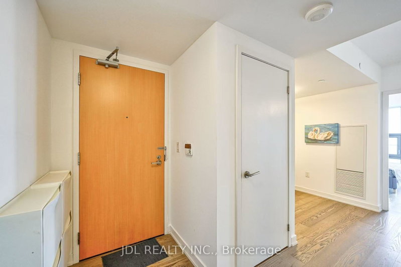 Image of home for listing MLS® C14126390