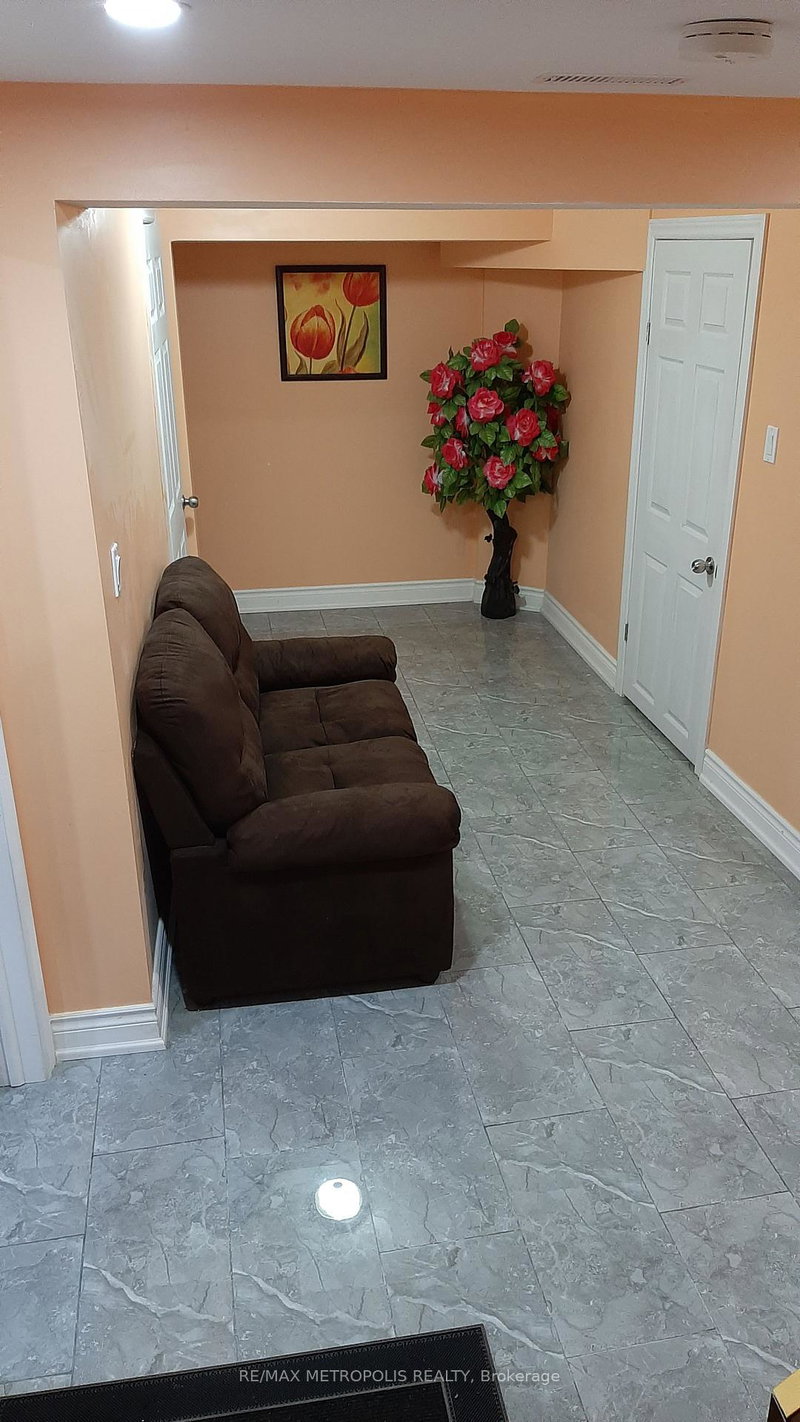 Image of home for listing MLS® E13020938