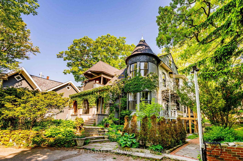 Image of home for listing MLS® E13741366