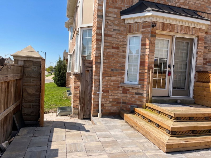 Image of home for listing MLS® E13742014