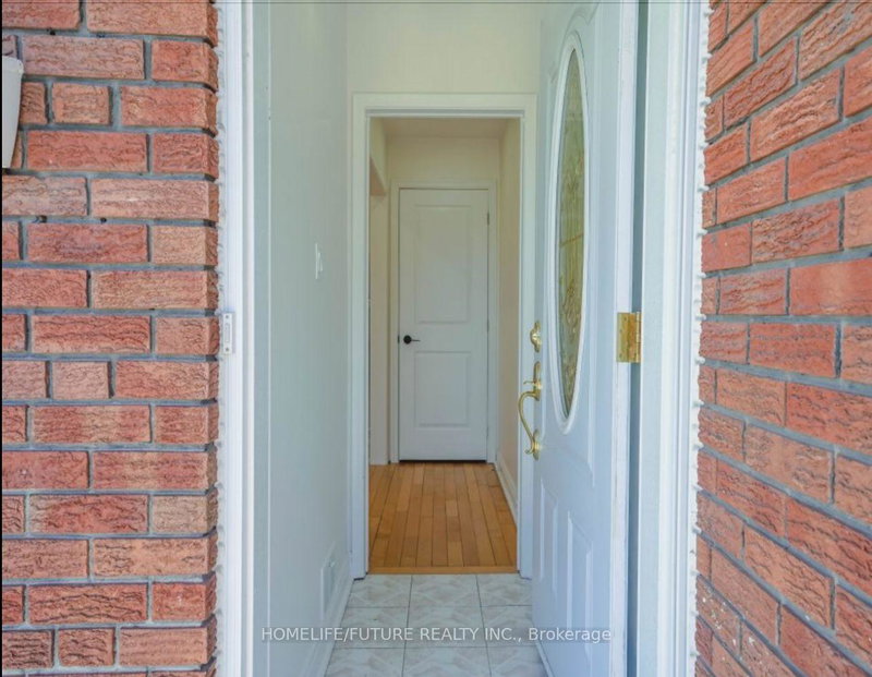 Image of home for listing MLS® E13743402