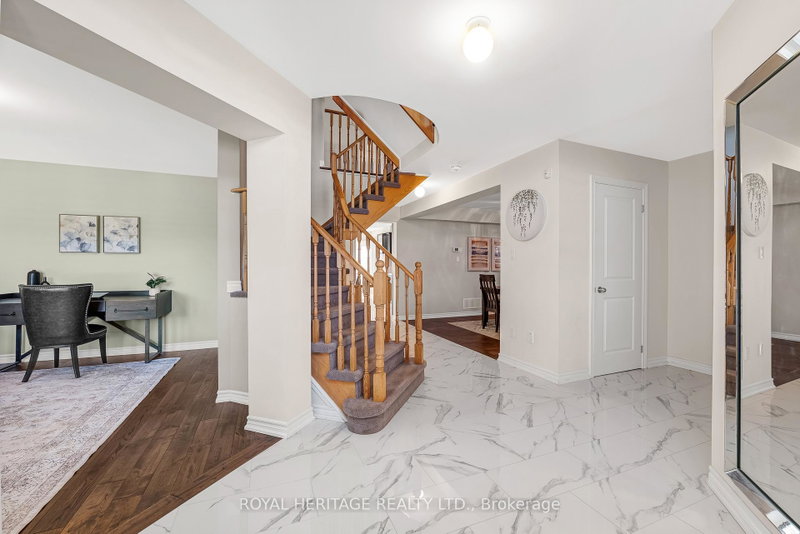 Image of home for listing MLS® E13758570